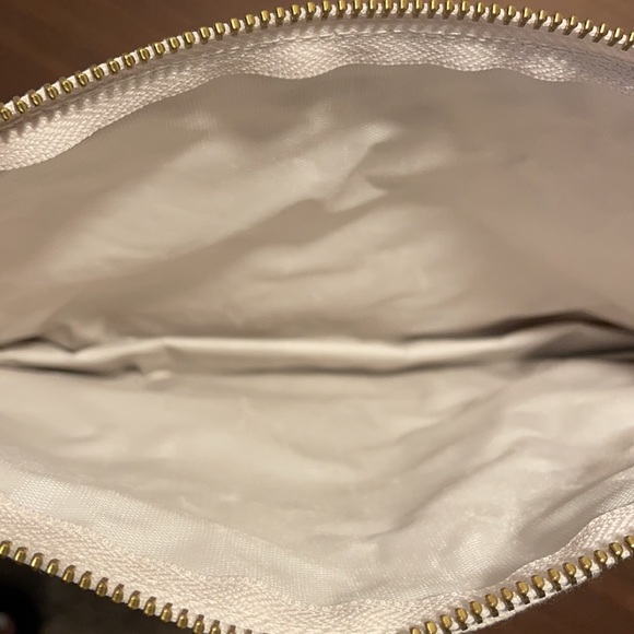 Babes Get Things Done Lined Wristlet Bag - Picture 5 of 5